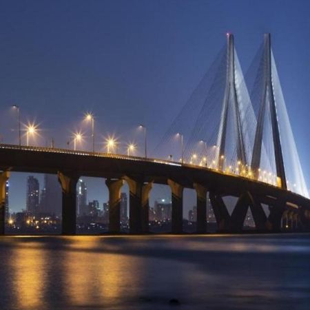 Hotel Alfa International Near Nanavati Hospital Mumbai Near Airport Mumbai Near Juhu Beach Eksteriør billede