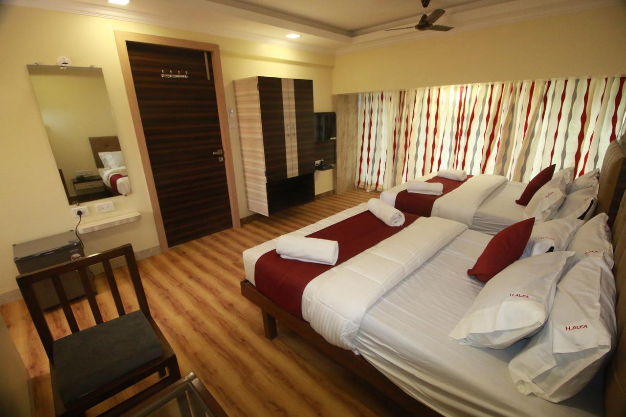Hotel Alfa International Near Nanavati Hospital Mumbai Near Airport Mumbai Near Juhu Beach Eksteriør billede